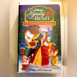 Walt Disney’s Beauty and the Beast: The Enchanted Christmas